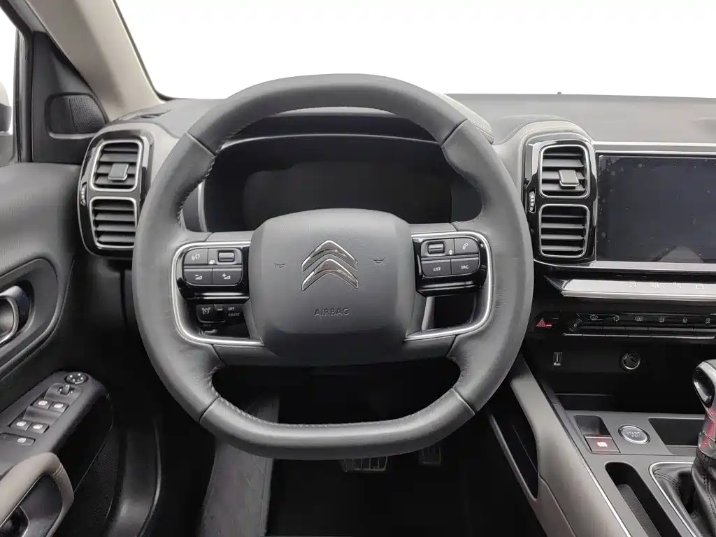 Citroen C5 AIRCROSS — миниатюра 11