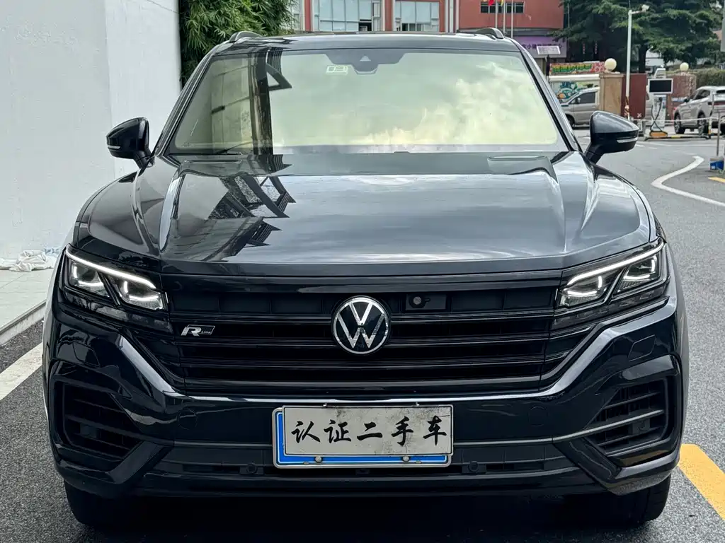 Volkswagen Touareg — миниатюра 2