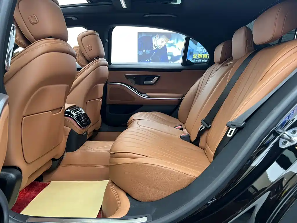 Mercedes-Benz S-Class — миниатюра 20