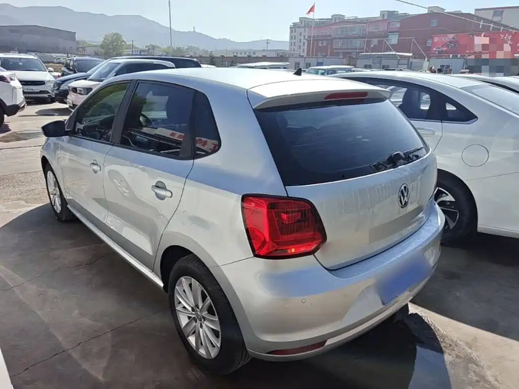 Volkswagen Polo — миниатюра 5