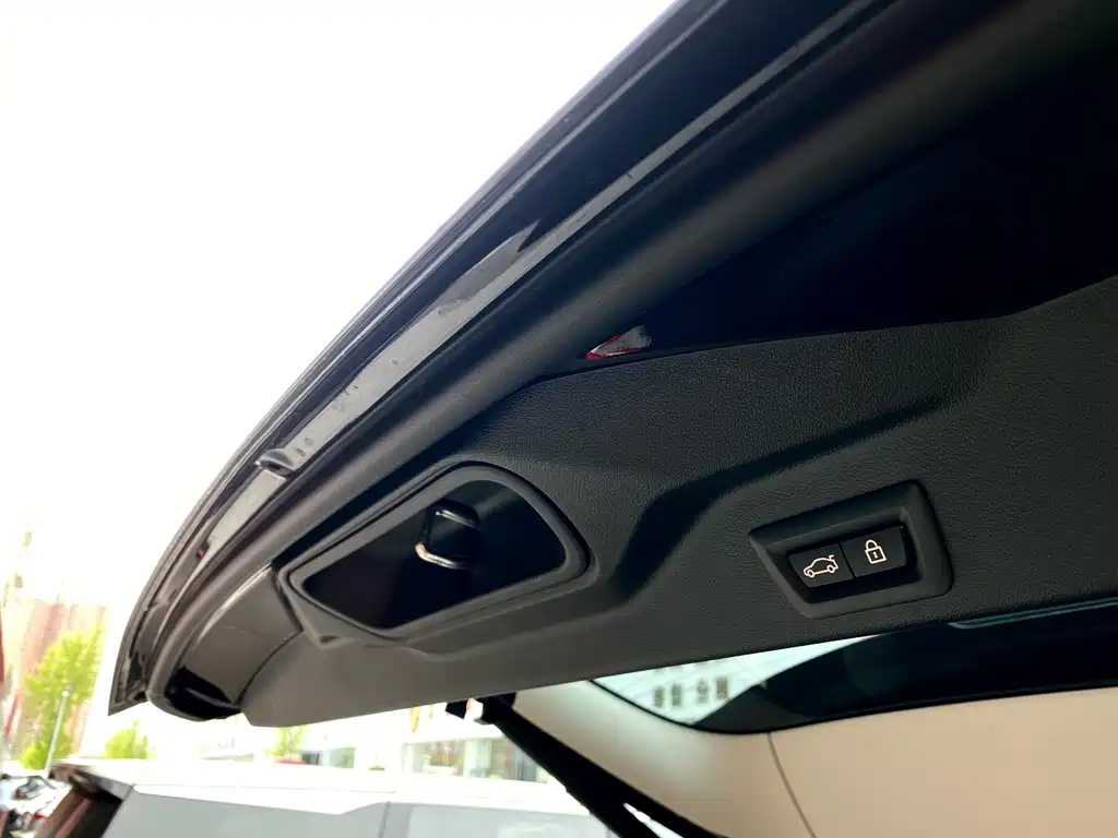 BMW X5 xDrive 30Li Premium Type M Sport Package, фото 14