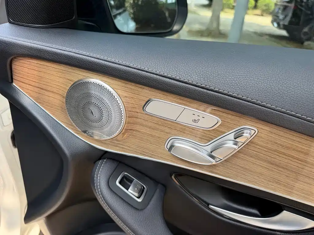 Mercedes-Benz GLC Coupe — миниатюра 16