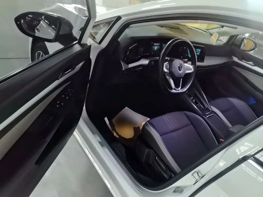 Volkswagen Golf — миниатюра 16