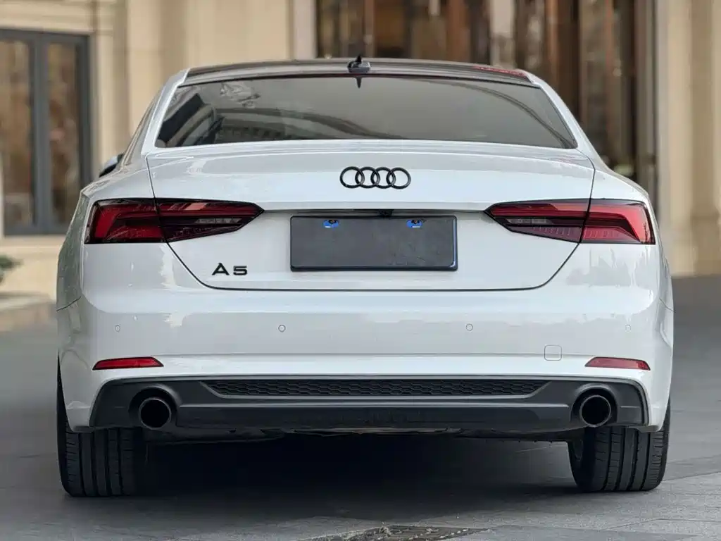 Audi A5 (Import) — миниатюра 9
