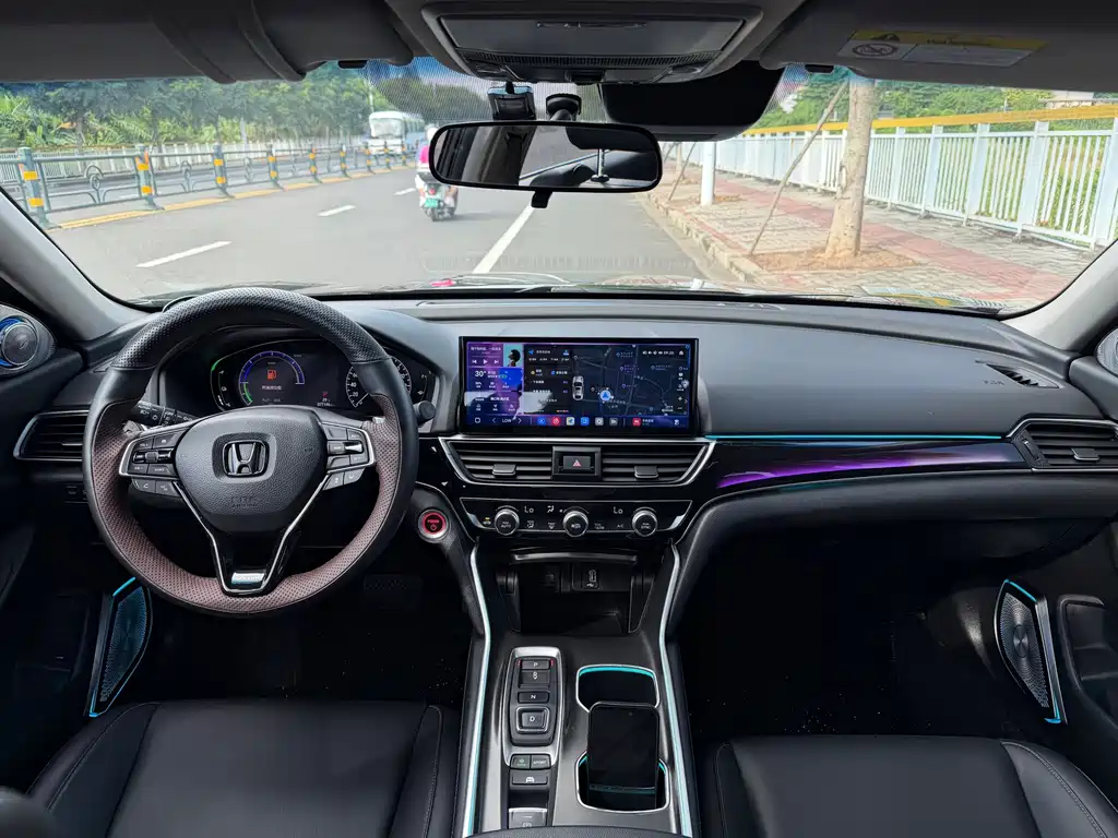 Honda Accord — миниатюра 5