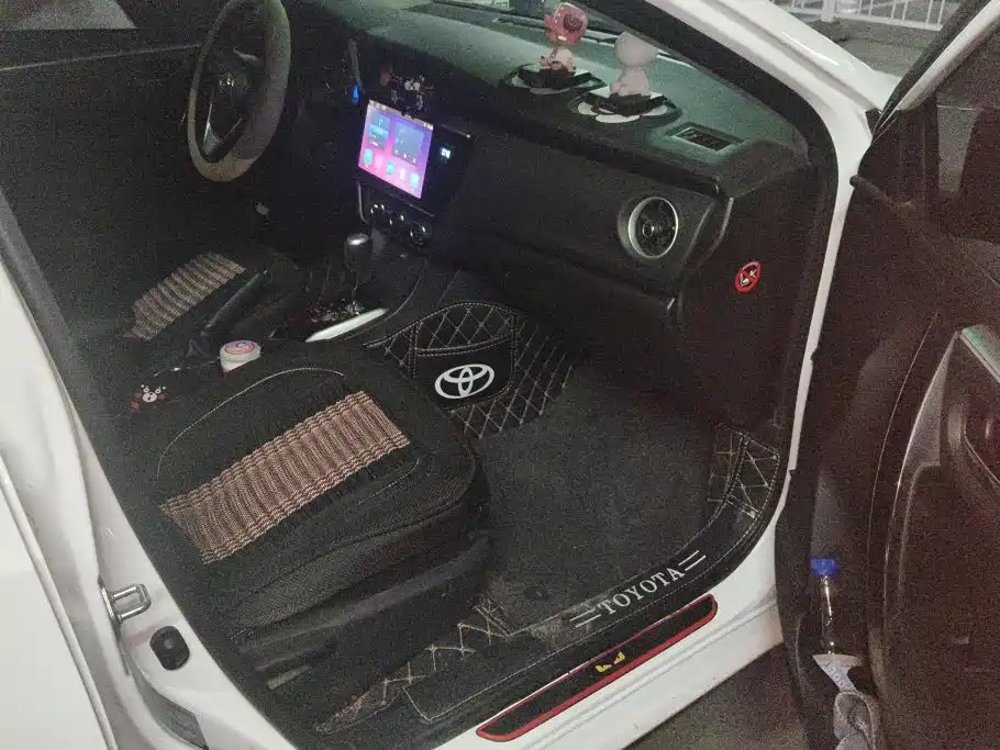 Toyota Corolla — миниатюра 8