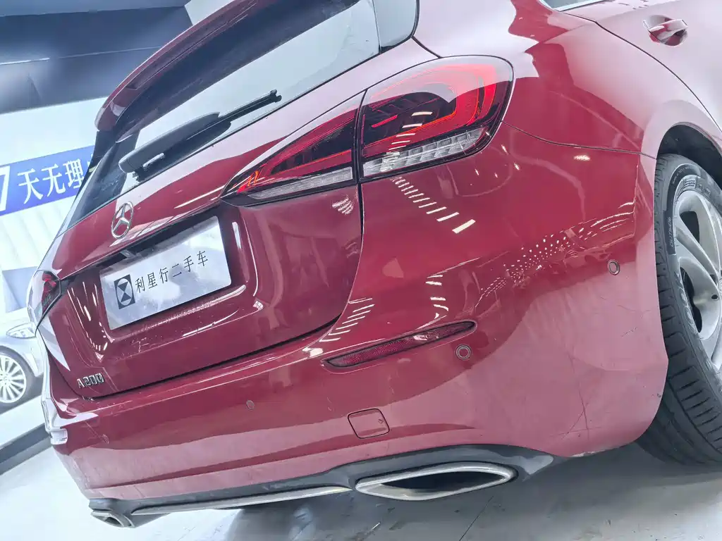 MERCEDES-BENZ A CLASS