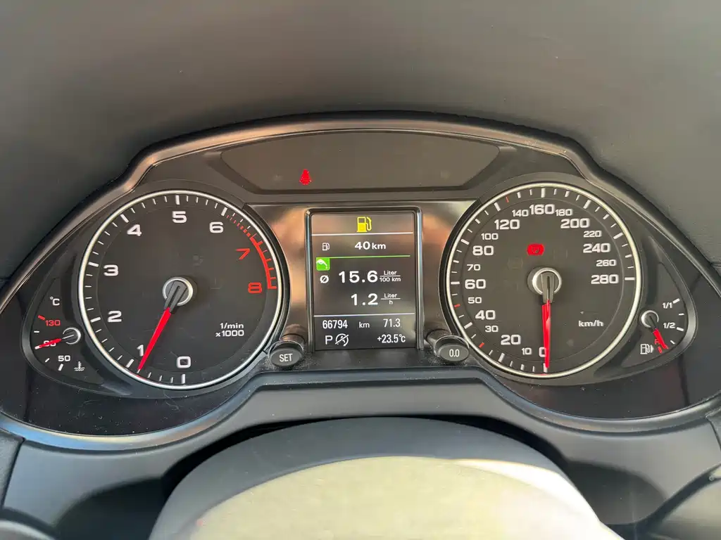 Audi Q5 — миниатюра 13