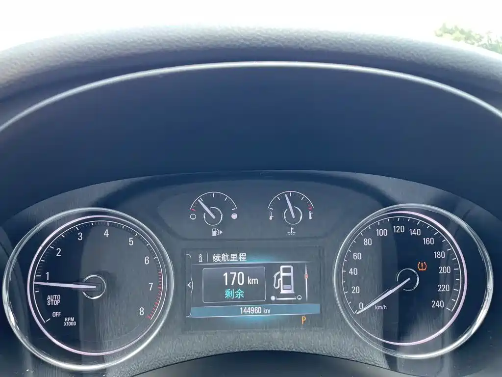 Buick LaCrosse — миниатюра 13