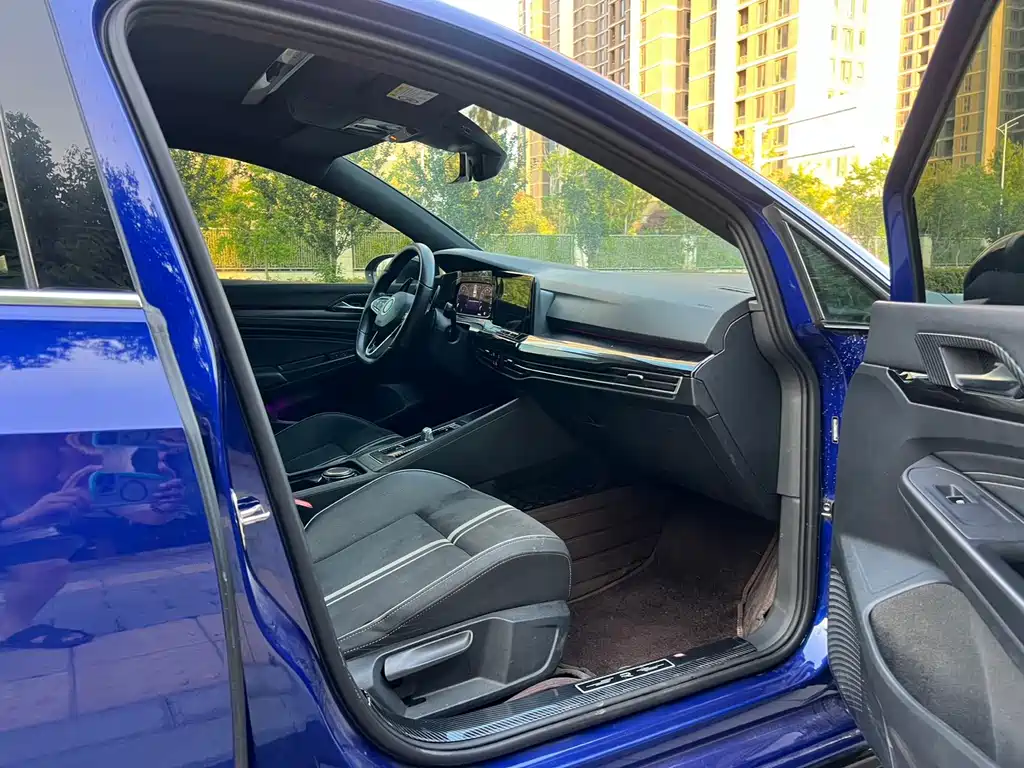 Volkswagen Golf — миниатюра 7
