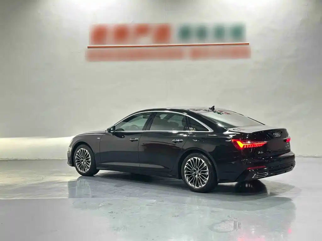 Audi A6L New Energy — миниатюра 5