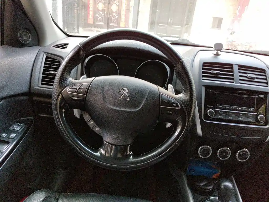 Peugeot 4008 (Import) — миниатюра 6