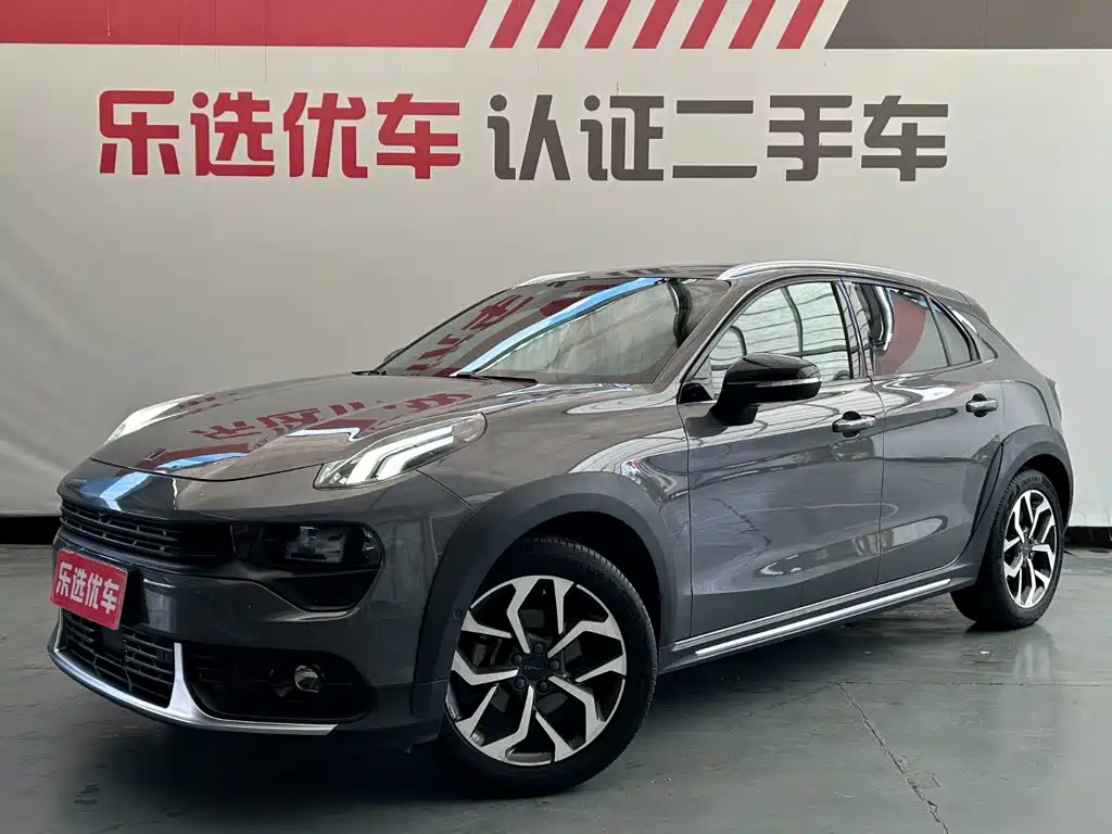 Lynk & Co 02