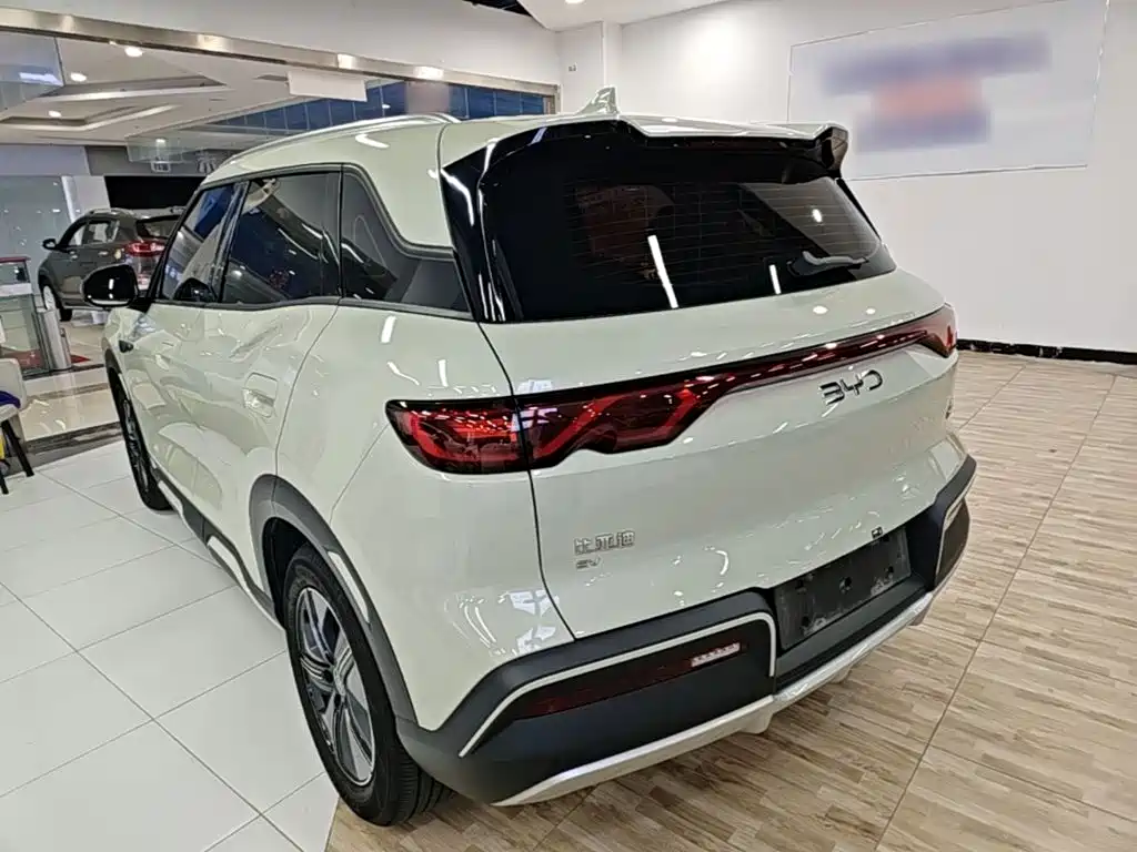 BYD Yuan UP — миниатюра 5