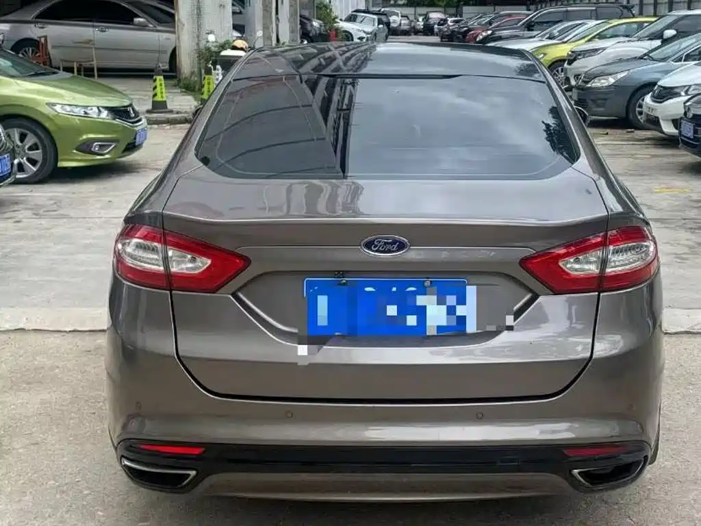 Ford Mondeo — миниатюра 5