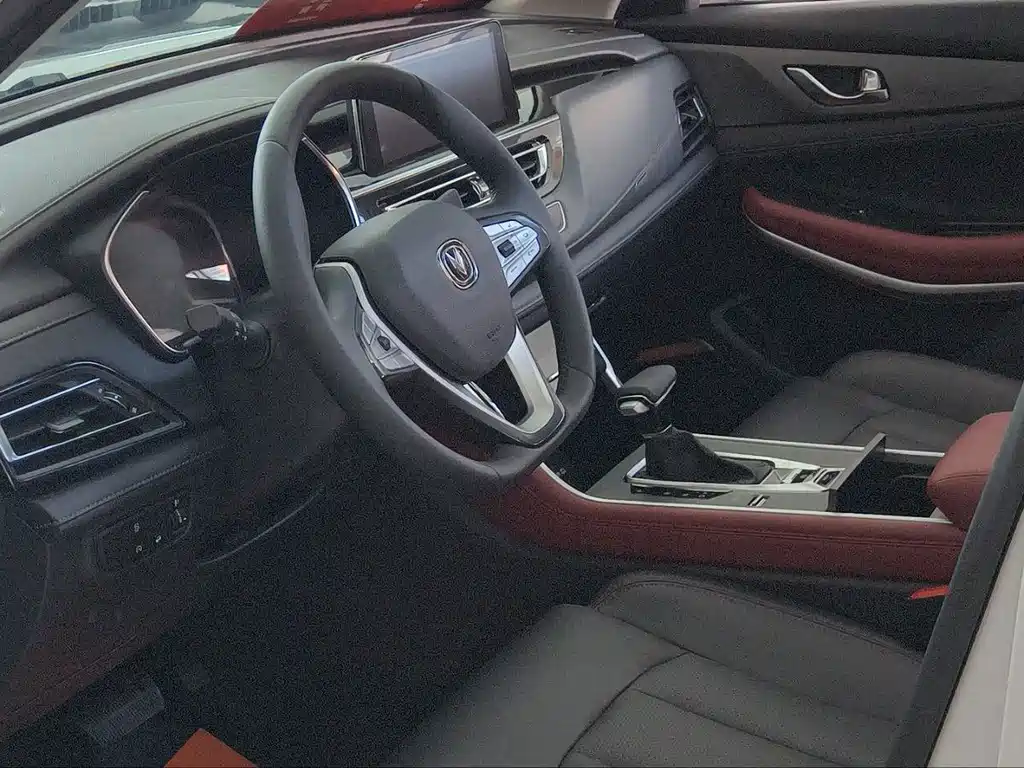 Changan CS75 — миниатюра 4