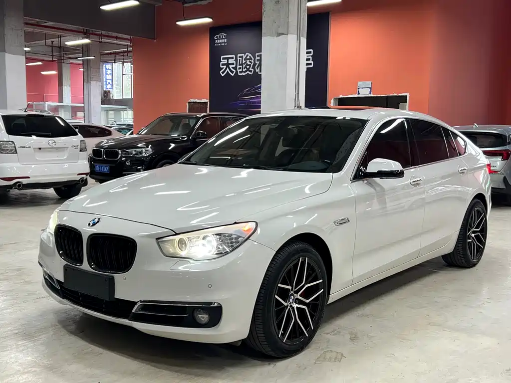 BMW 5 Series GT 2014
