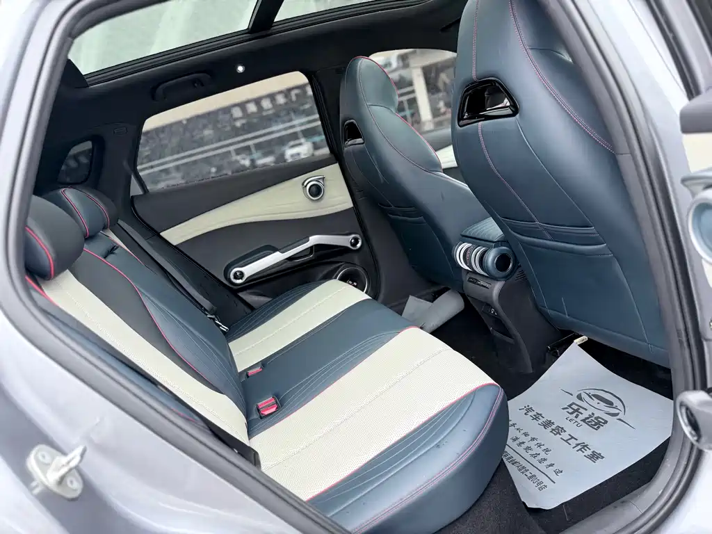 BYD Yuan Plus — миниатюра 11