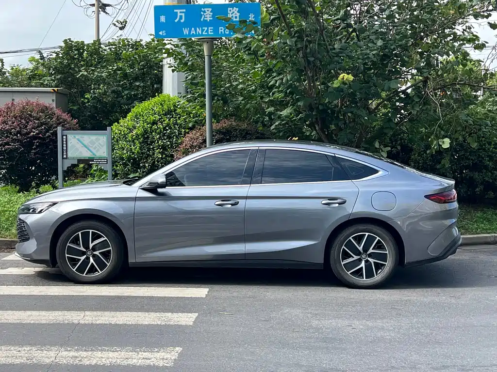 BYD Qin L — миниатюра 5