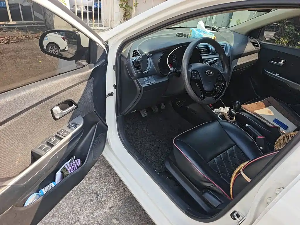 Kia K2 — миниатюра 17