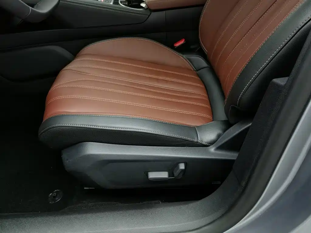 Peugeot 508 — миниатюра 20