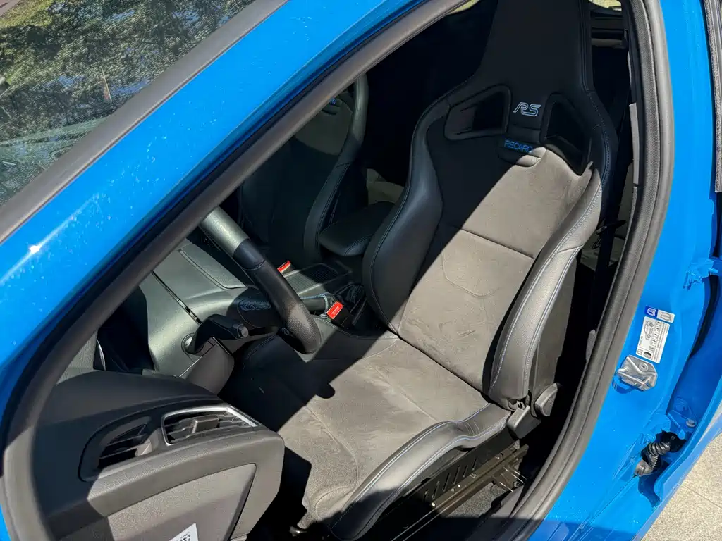 Ford Focus (Import) — миниатюра 8