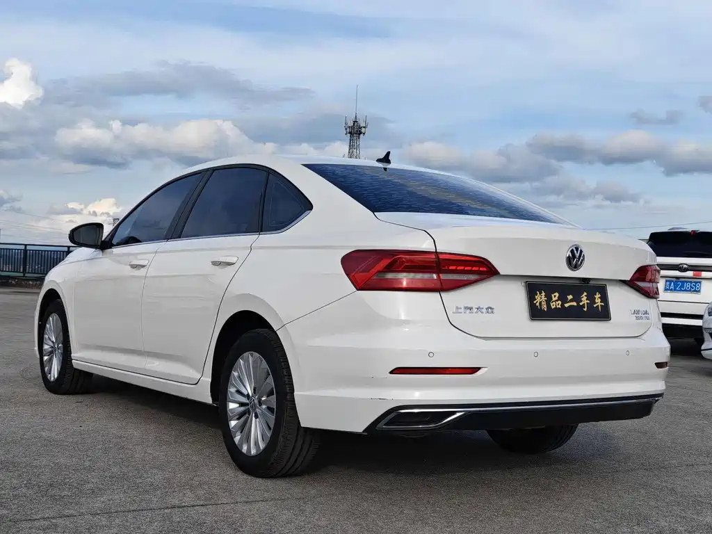 Volkswagen Lavida — миниатюра 8