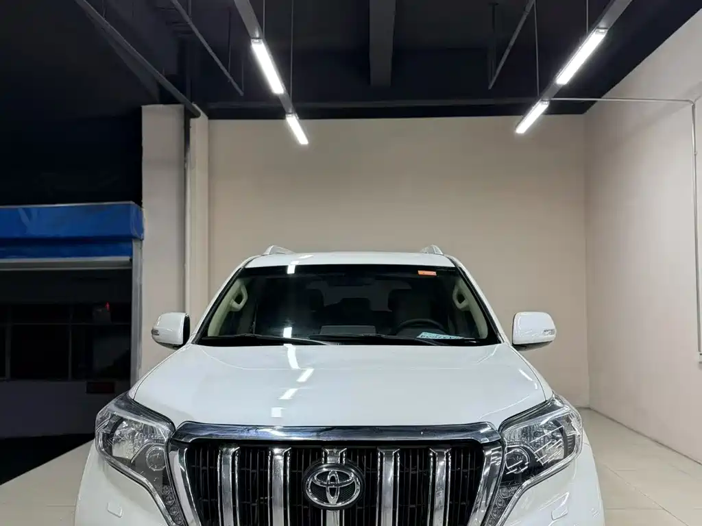 Toyota Prado (Import) — миниатюра 2
