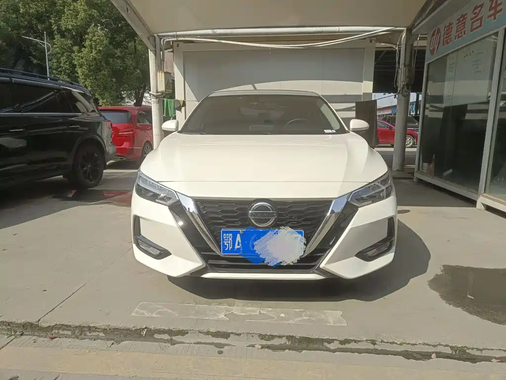 NISSAN XUAN YI