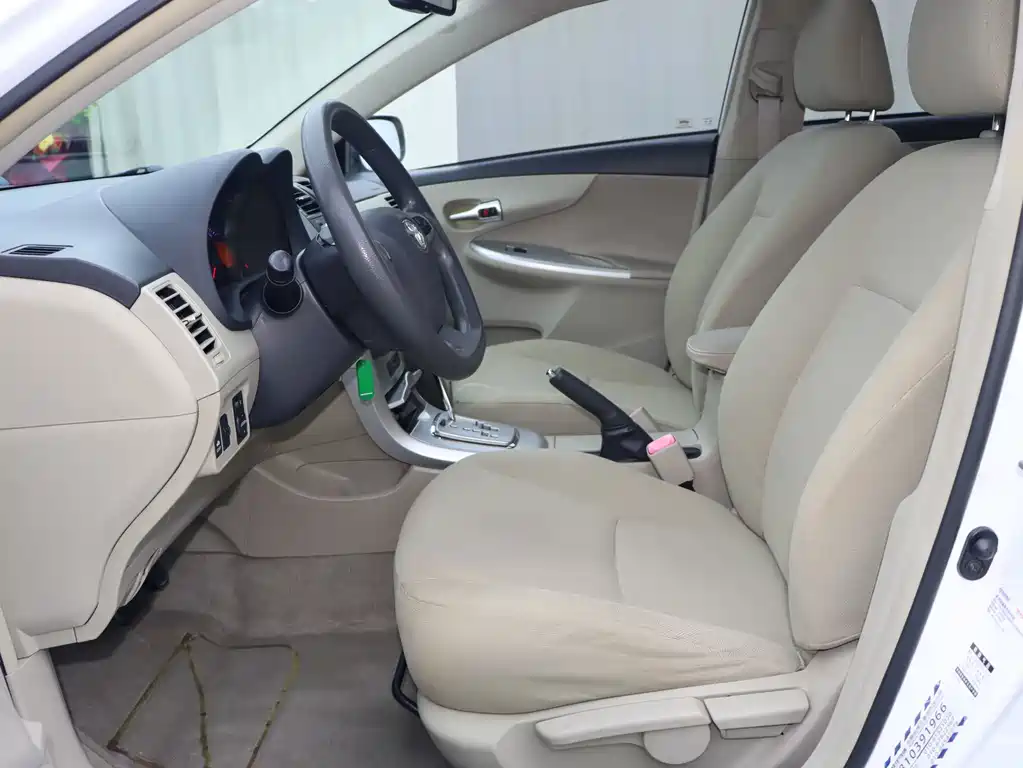 Toyota Corolla — миниатюра 4