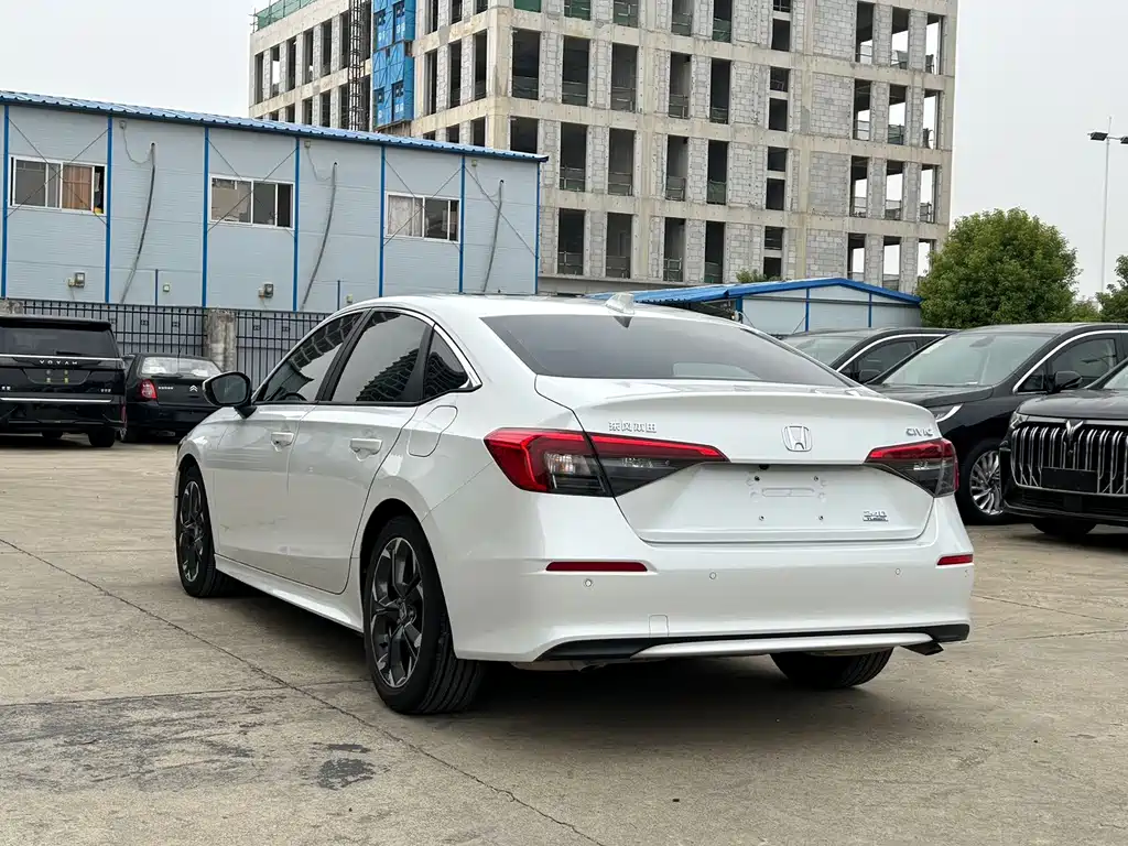 Honda Civic — миниатюра 6