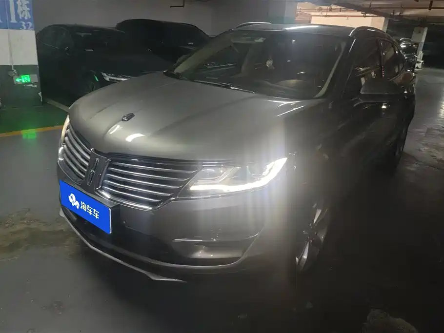 Lincoln MKC 2017