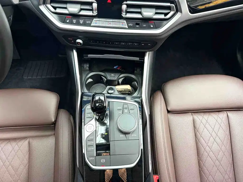 BMW 3 Series — миниатюра 13