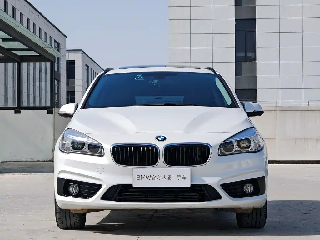 BMW 2 SERIES MULTIFUNCTIONAL STATION WAGON