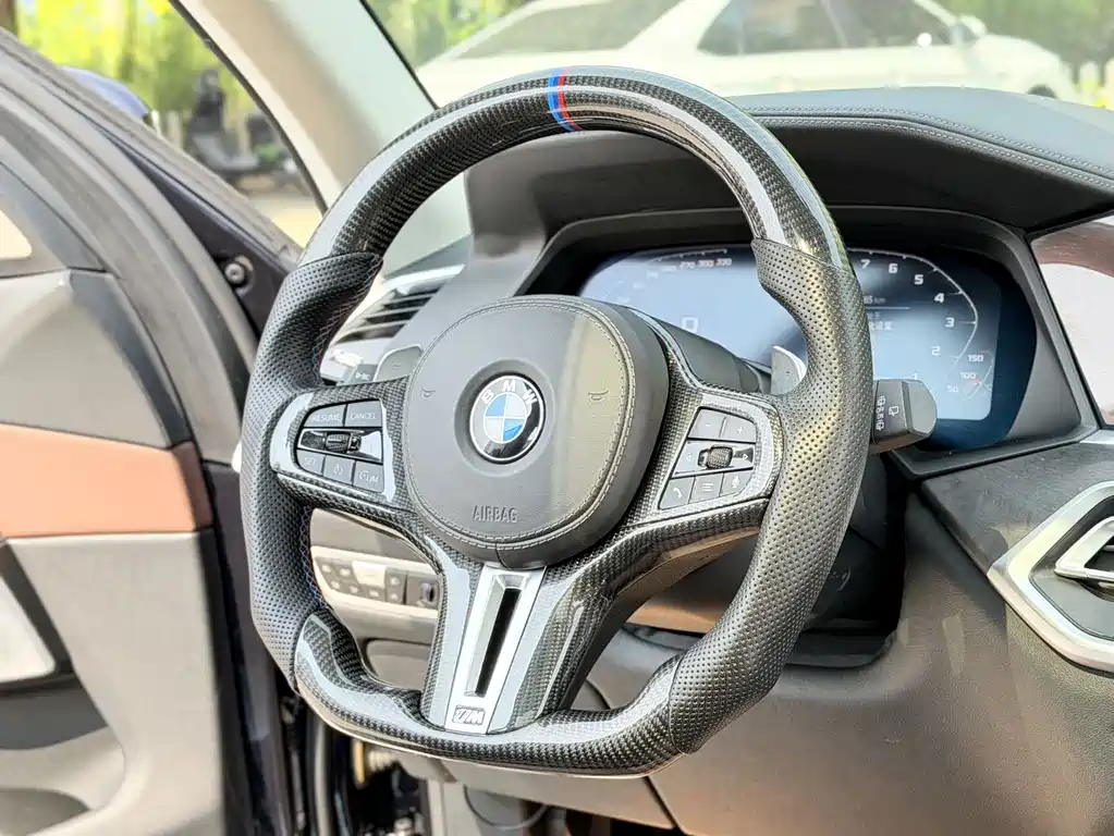 BMW X5 (Import) — миниатюра 5