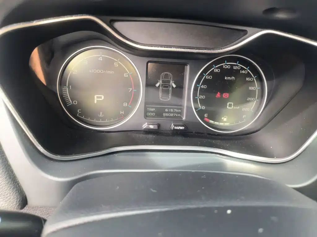 Geely Vision X6 — миниатюра 13