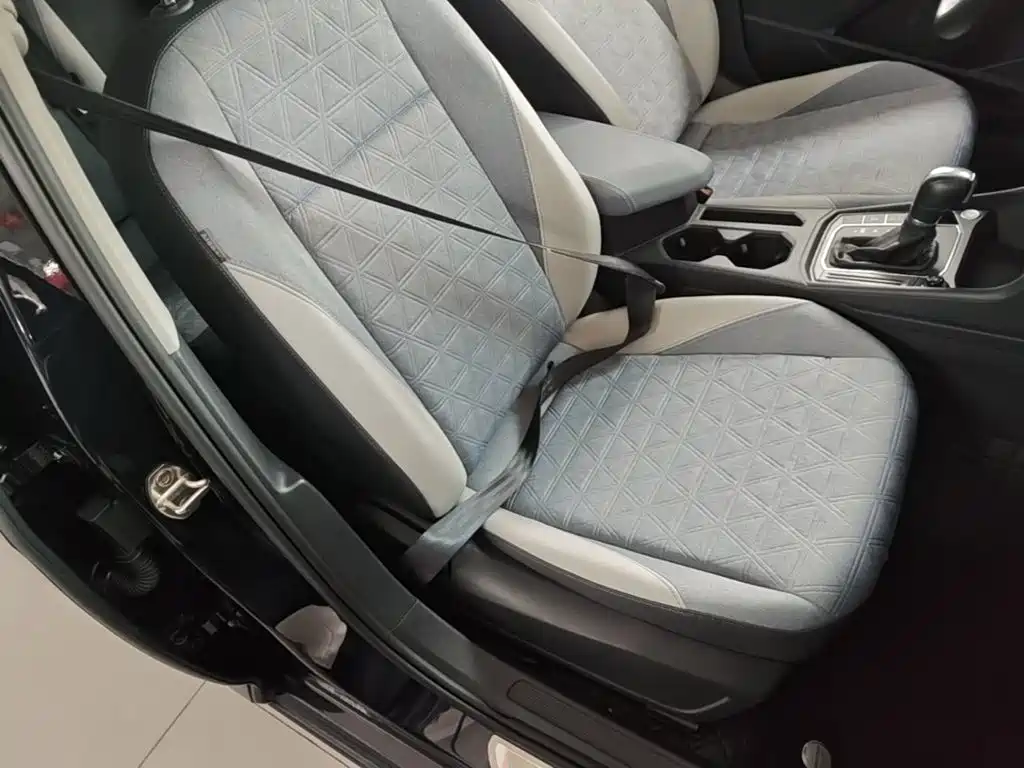 Volkswagen Lavida — миниатюра 25