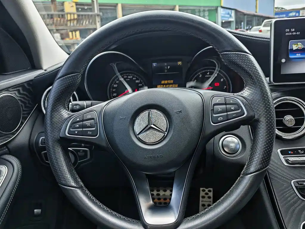Mercedes-Benz C-Class — миниатюра 18