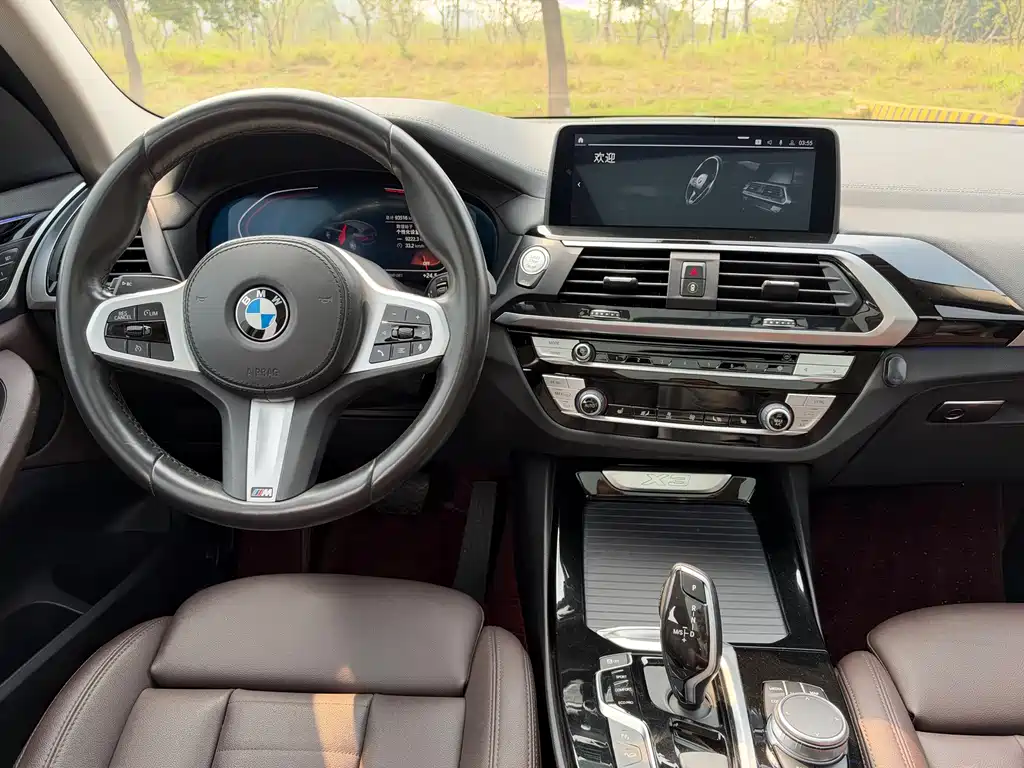 BMW X3 — миниатюра 17