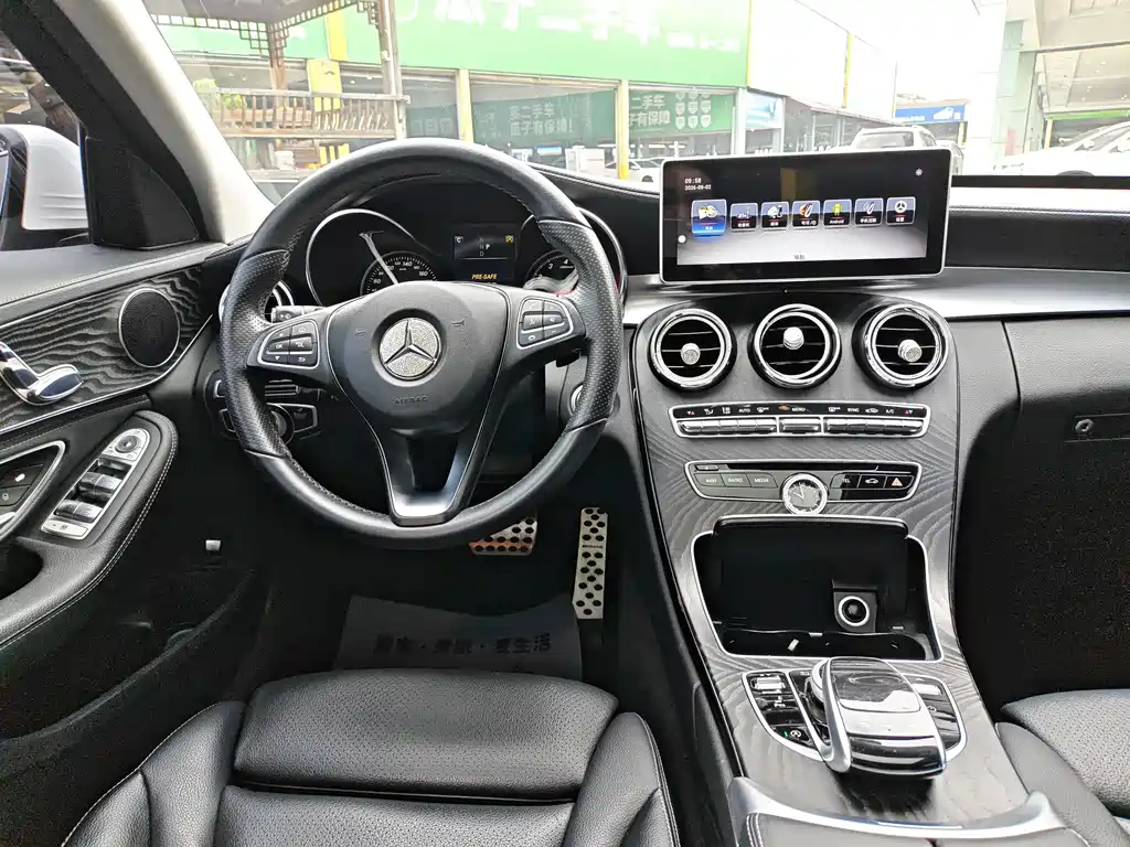 Mercedes-Benz C-Class — миниатюра 17