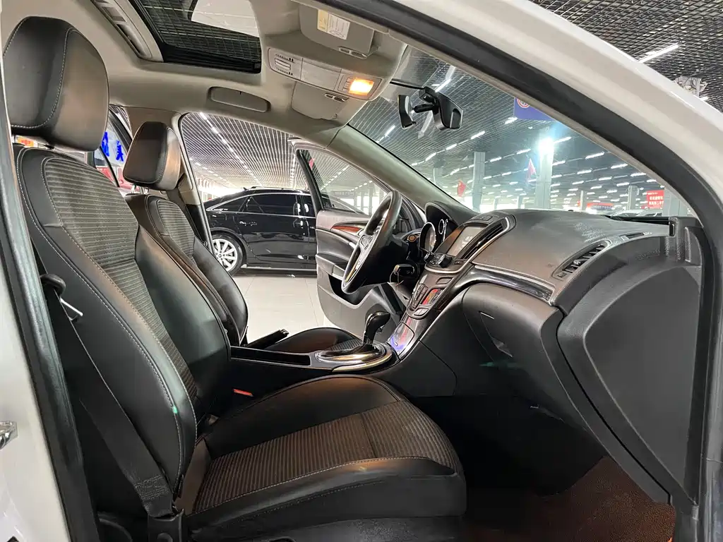 Buick Regal 2015 1.6T Lead