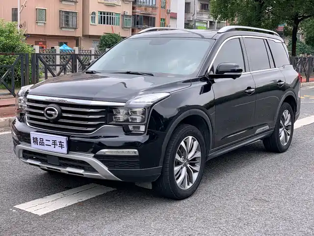 2017 GAC Trumpchi GS8