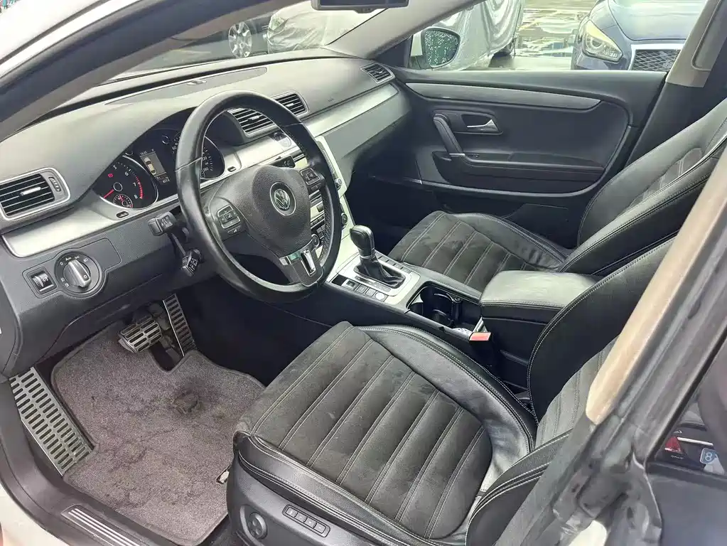 Volkswagen CC — миниатюра 8