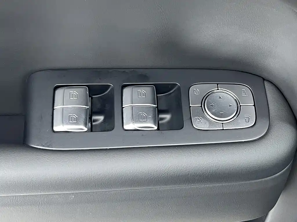 Li Auto Li L7 — миниатюра 15