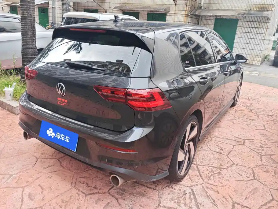 Volkswagen Golf GTI — миниатюра 3