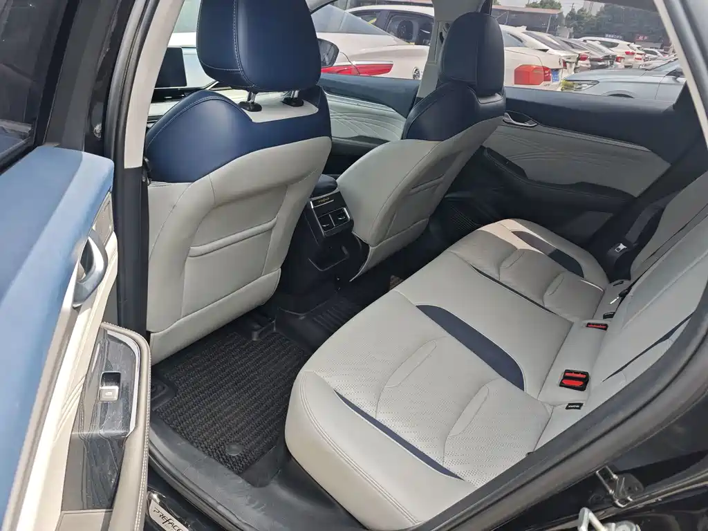 Geely Xingrui — миниатюра 5