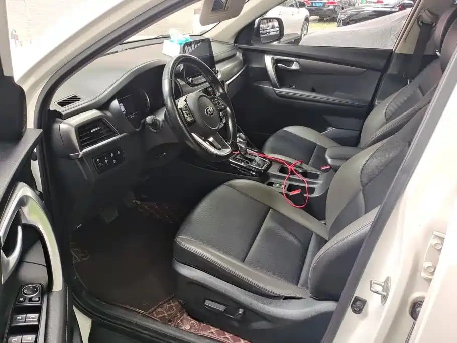 Kia Sportage — миниатюра 9