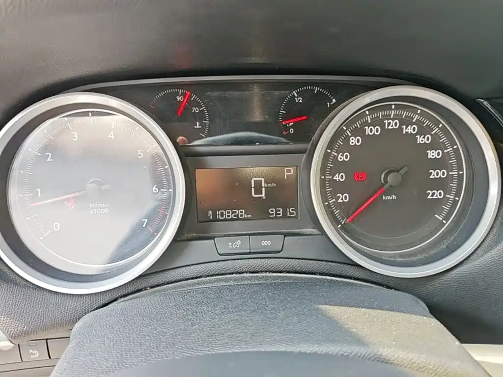 Peugeot 408 — миниатюра 16