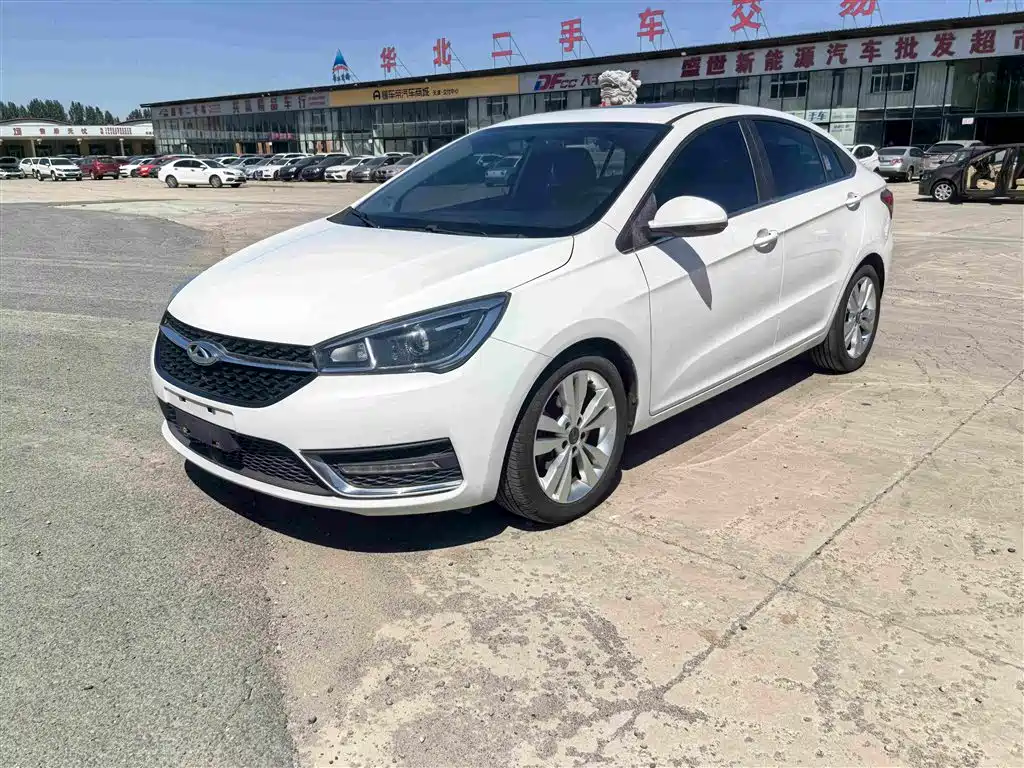 Chery Arrizo 5