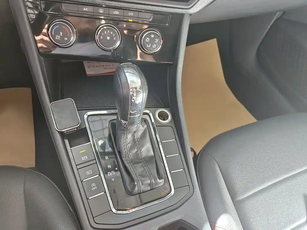 Volkswagen Bora — миниатюра 14
